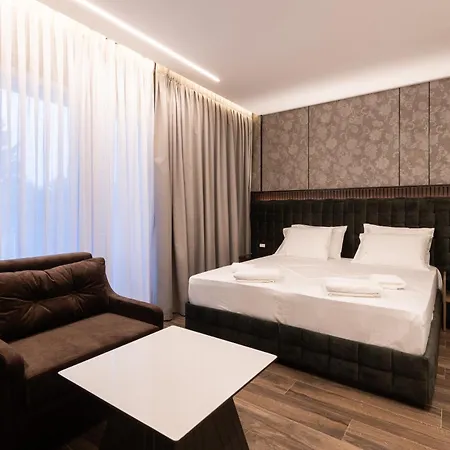 Forest Park - Nature And Calm At Kruja's Gate Szálloda 4*