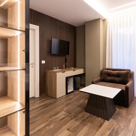 Forest Park - Nature And Calm At Kruja's Gate Hotel 4*