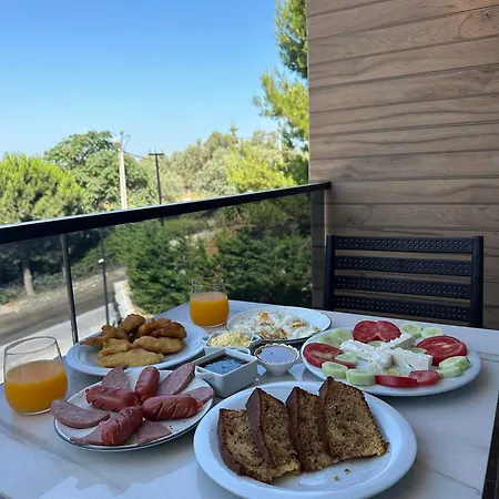 Hotel Forest Park - Nature And Calm At Kruja's Gate