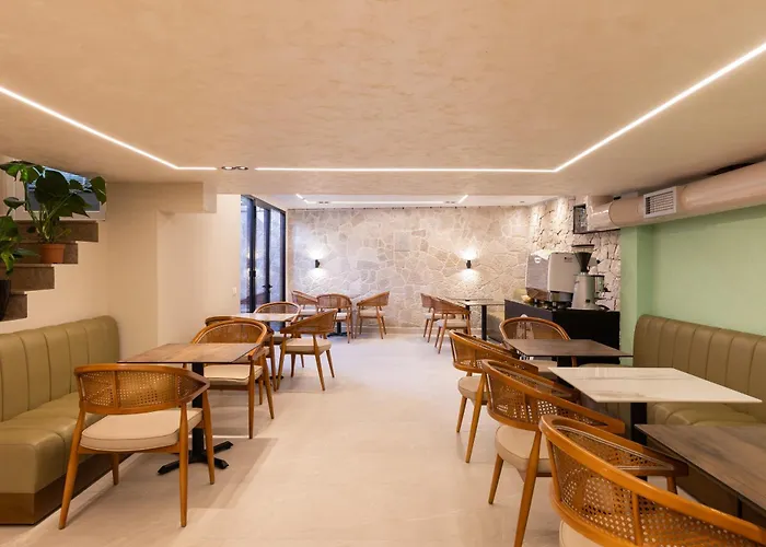 Forest Park - Nature And Calm At Kruja's Gate 酒店